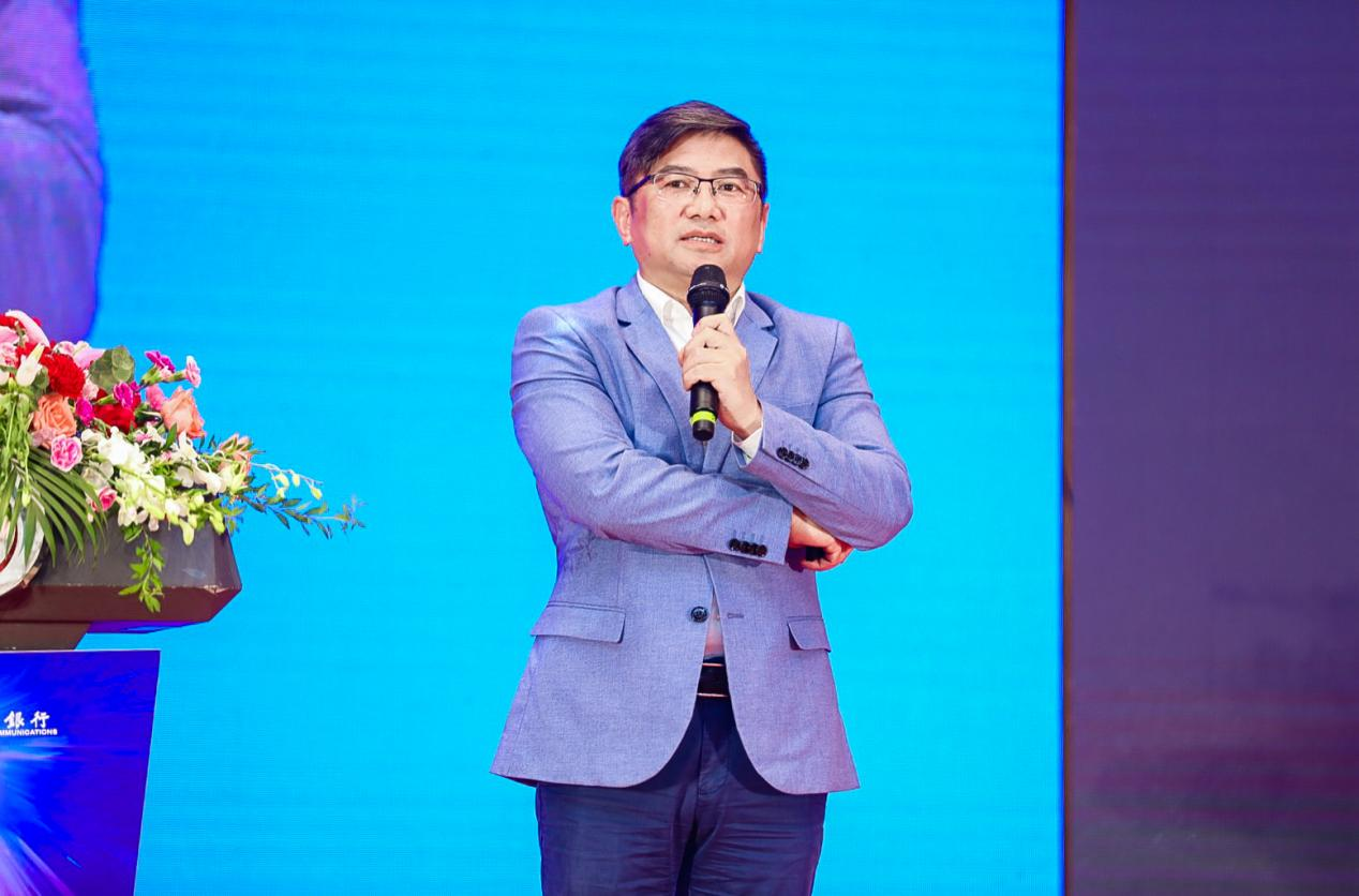 吴余龙：超级集成与超级App——基于北斗网格码的城市时空服务与价值逻辑